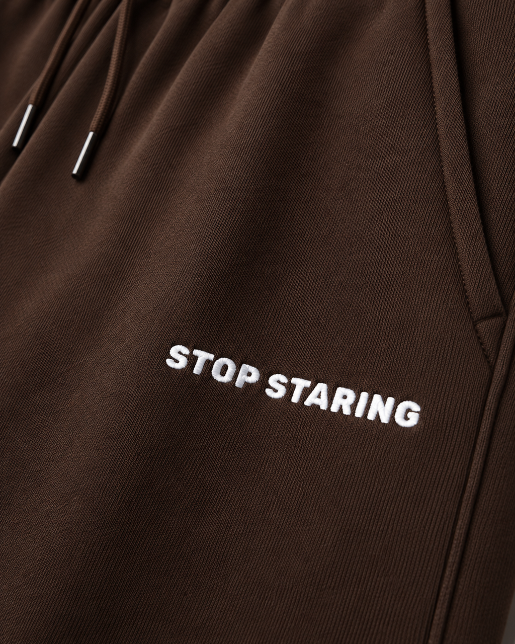 BROWN SWEATPANTS