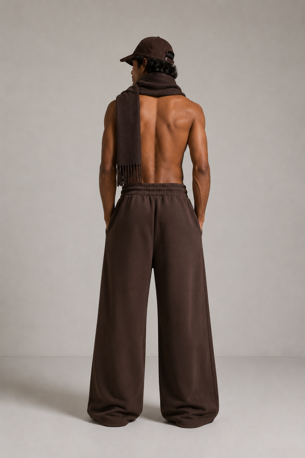 BROWN SWEATPANTS